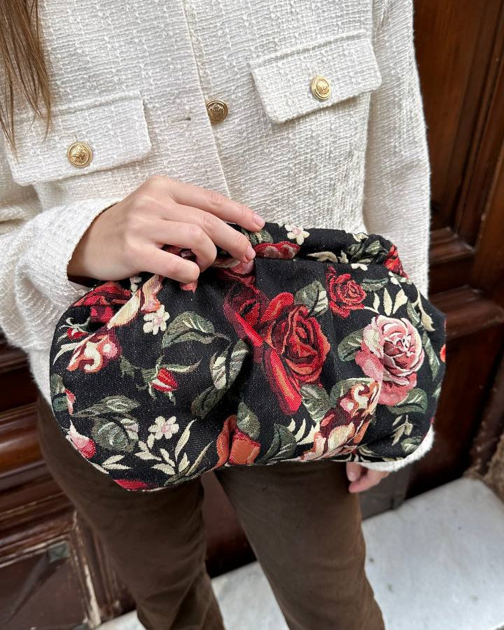 Clutch Rose