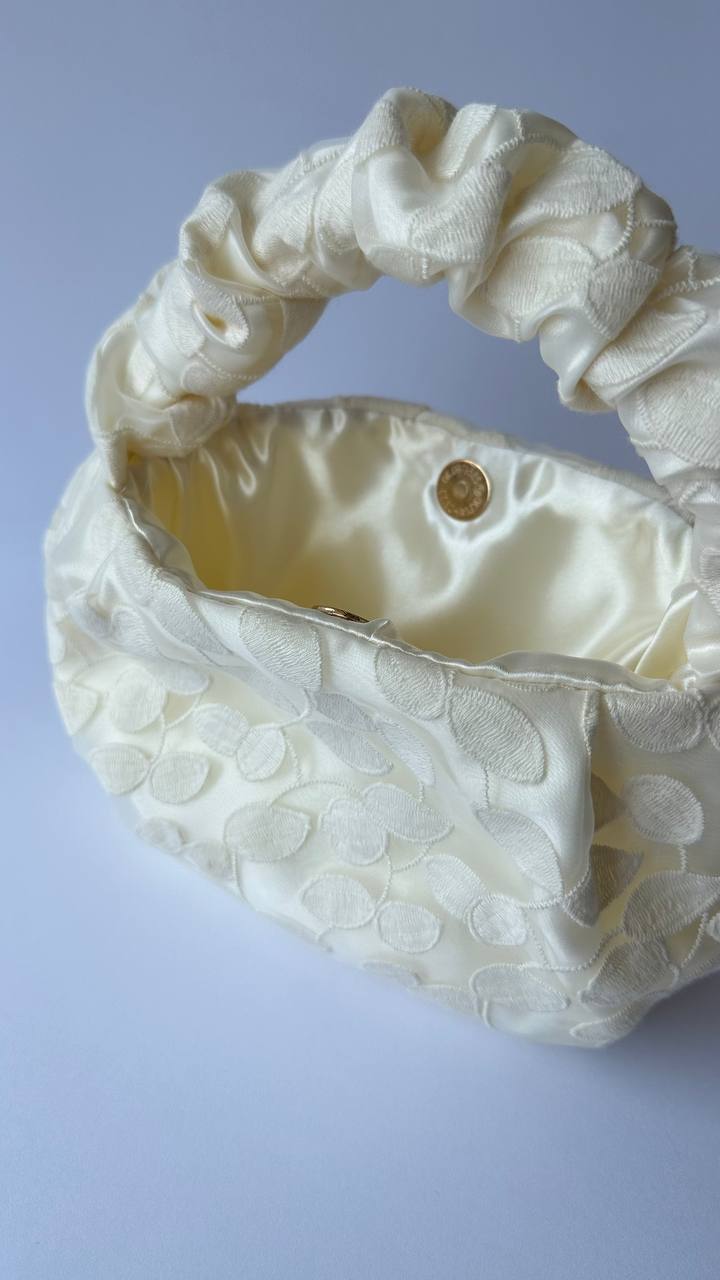 Bag London ivory lace