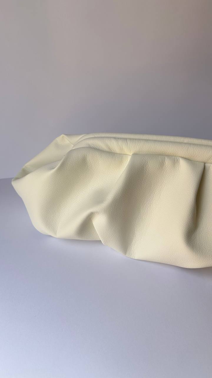 Clutch Lula May White