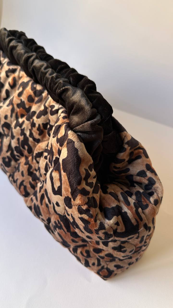 Clutch Leopard