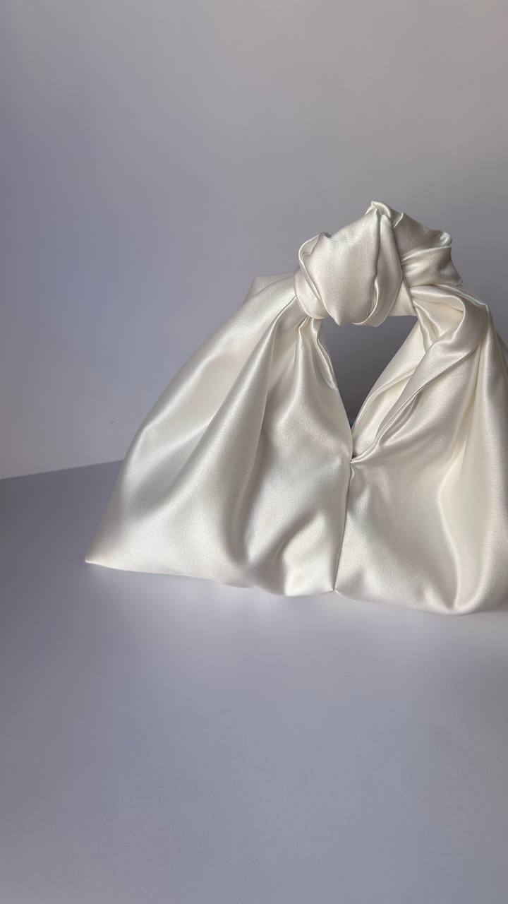 Bag One Knot white