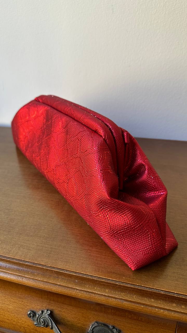 Baguette clutch Snake in red